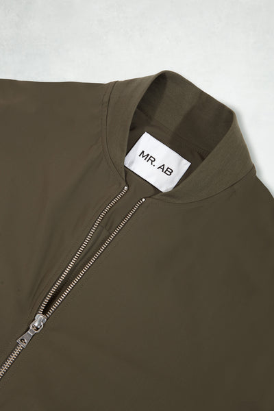 TRAVEL BOMBER KHAKI