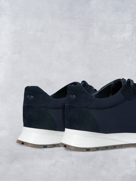 TRAVEL SNEAKER NAVY