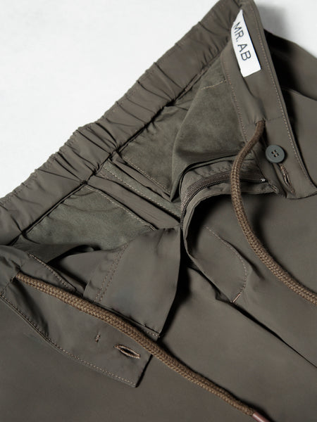 TRAVEL PANTS KHAKI