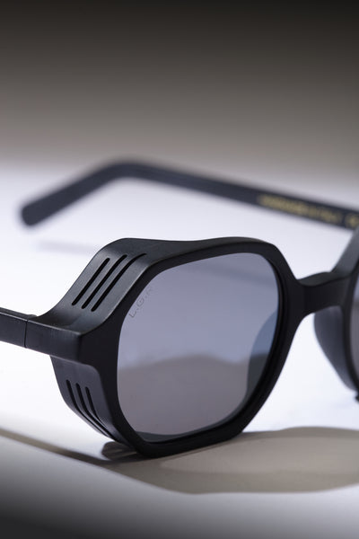 L.G.R X MR.AB - ZANZIBAR LIMITED EDITION