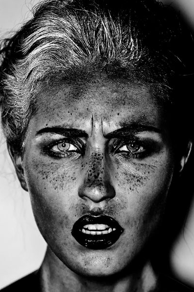 She Wants Revenge 04 (Sold Out)