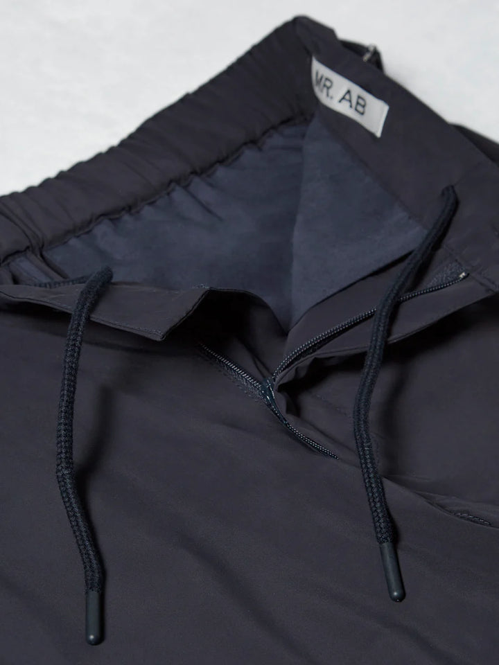 STRAIGHT TRAVEL PANT