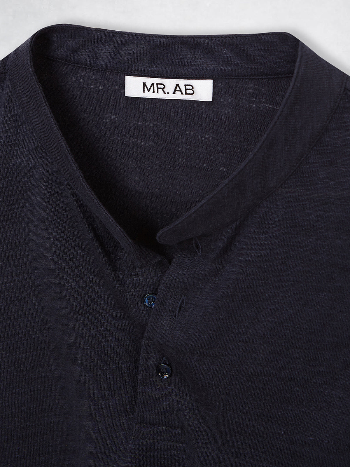 LINEN HENLEY TEE