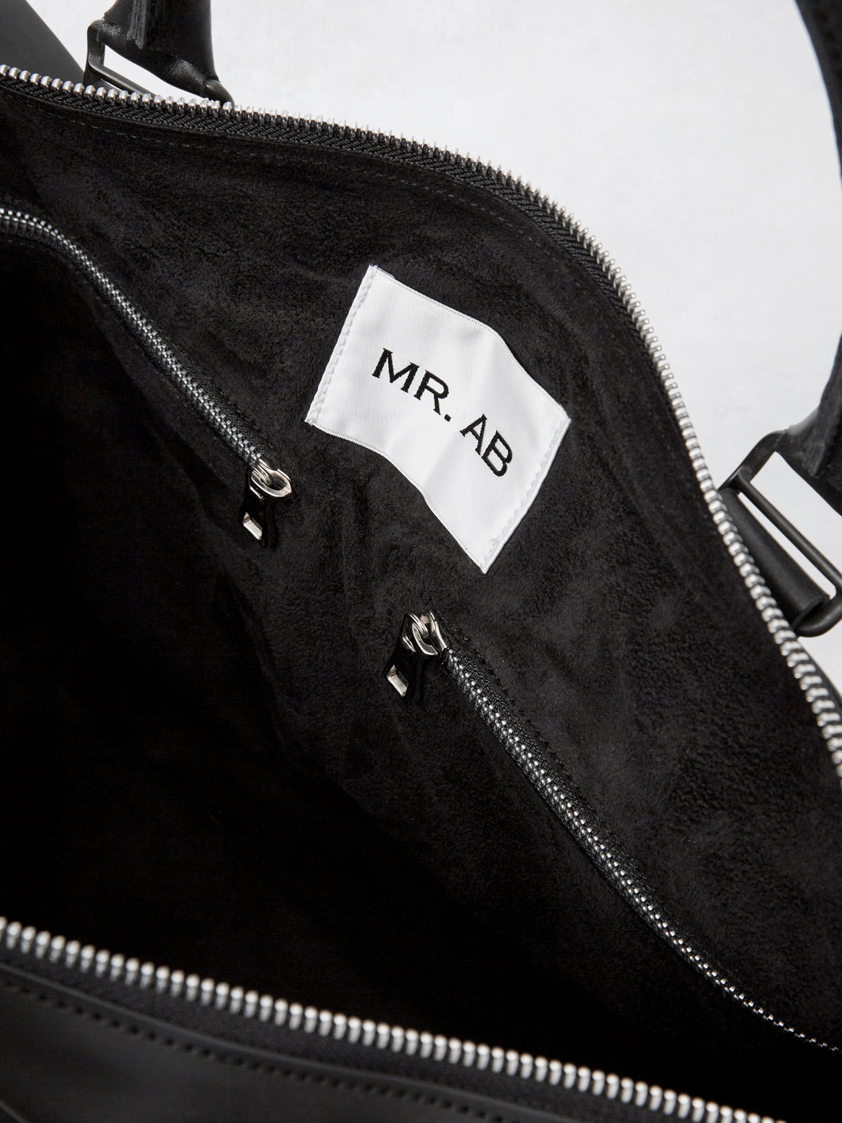 WEEKENDER