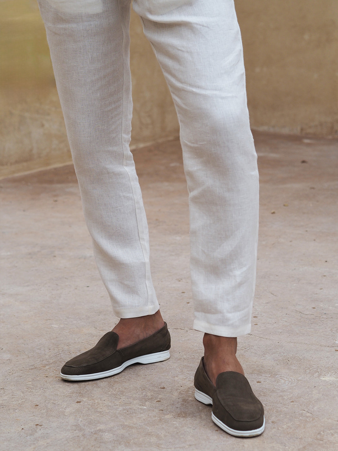 NO SHOES KHAKI – MR. AB NO SHOES KHAKI – MR. AB
