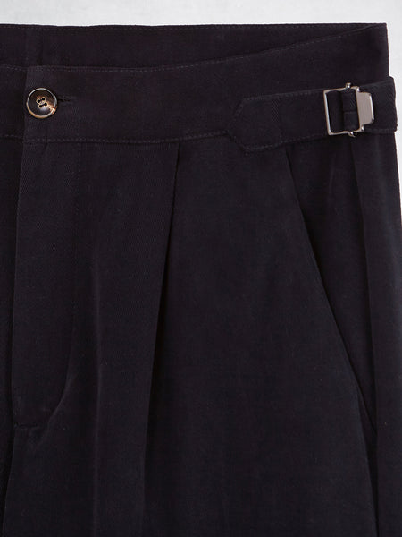 PLEATED CHINO PANT NAVY