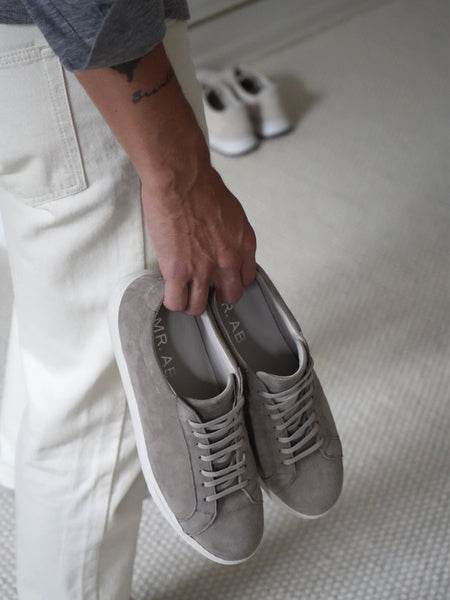 SNEAKER GREY