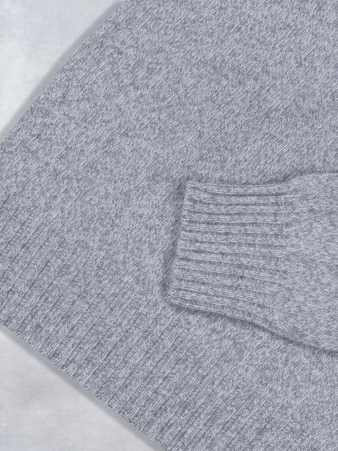 CASHMERE ROLL NECK GREY