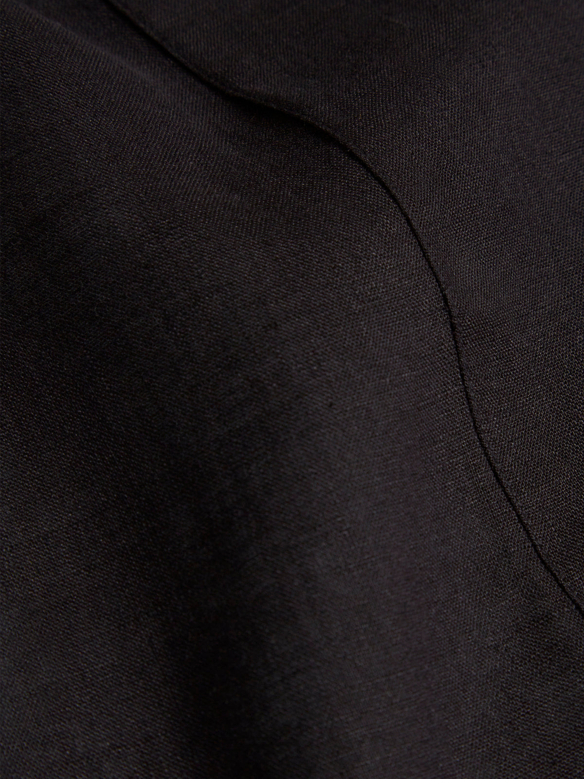 maolinen black#color_black