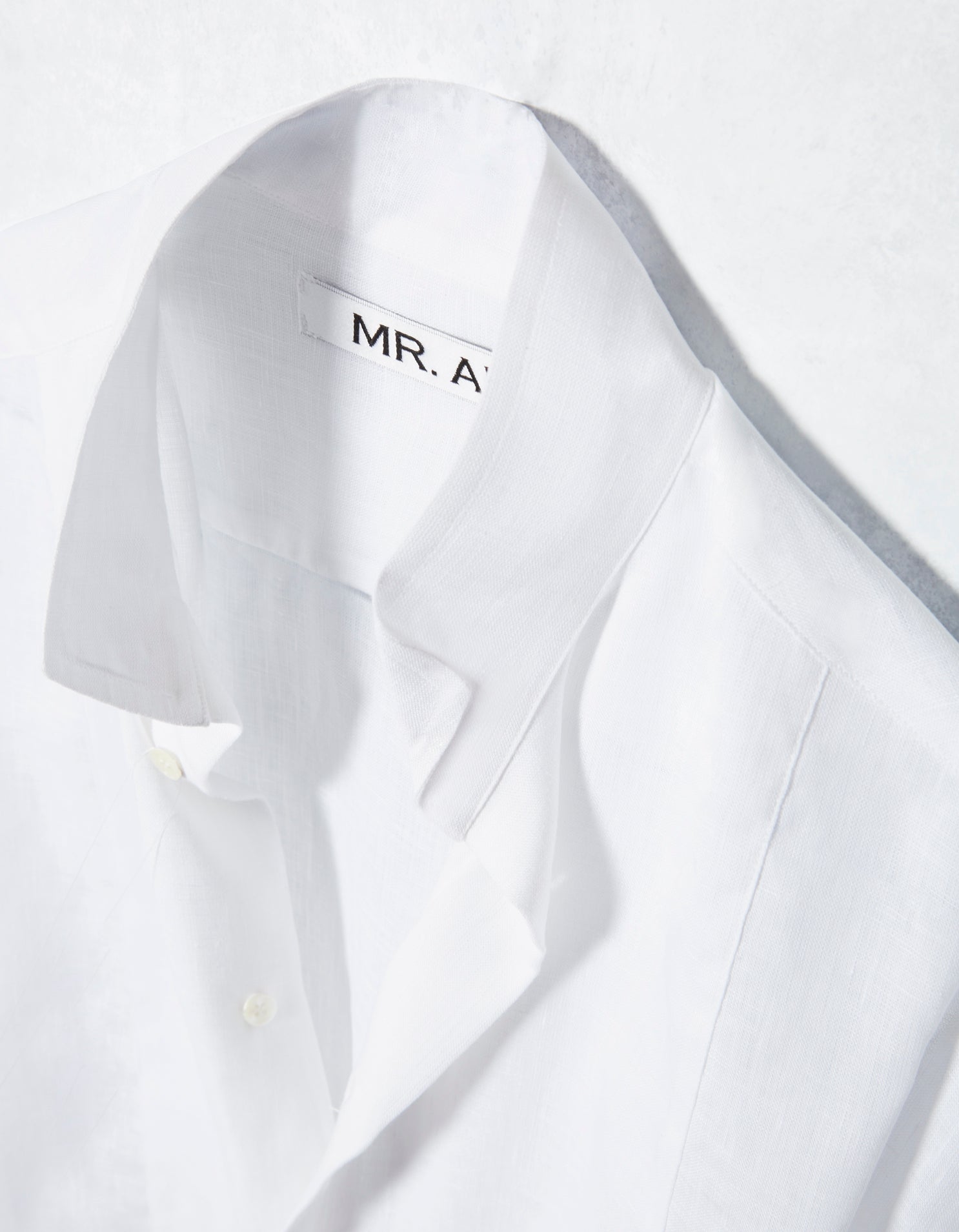 maolinen white#color_white