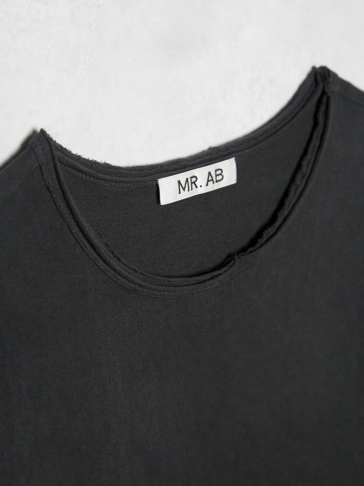 VINTAGE TEE DARK GREY